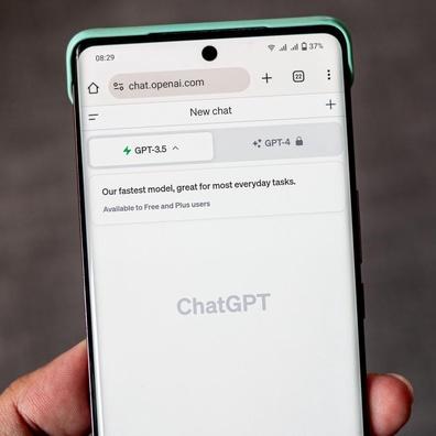 OpenAI の新しい ChatGPT モデル：より遅く、より賢く、より正確に