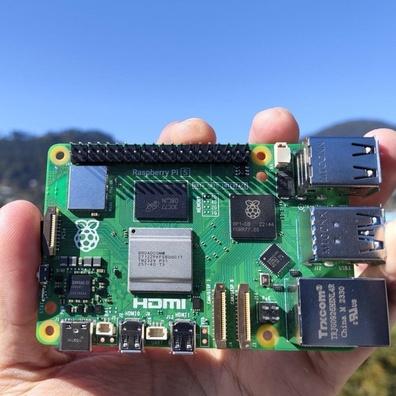 Raspberry Pi 5が記録破りの3.4 GHzにオーバークロック