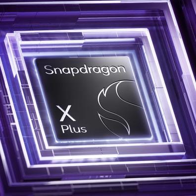 Qualcomm の新しい8コア Snapdragon X Plus：700ドルのノートPCに手頃なAIパワーを